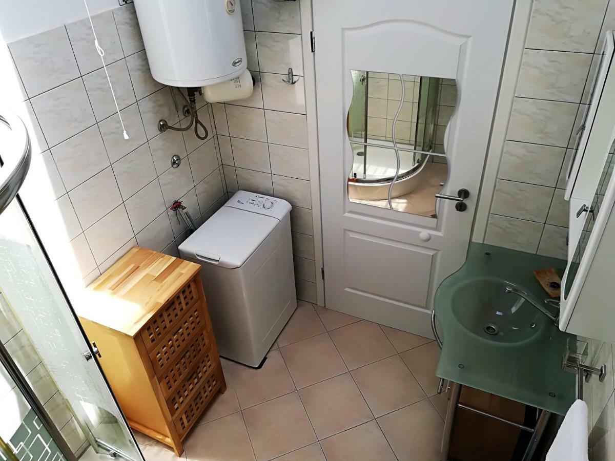 Apartman Rosanda 1 Premuda エクステリア 写真