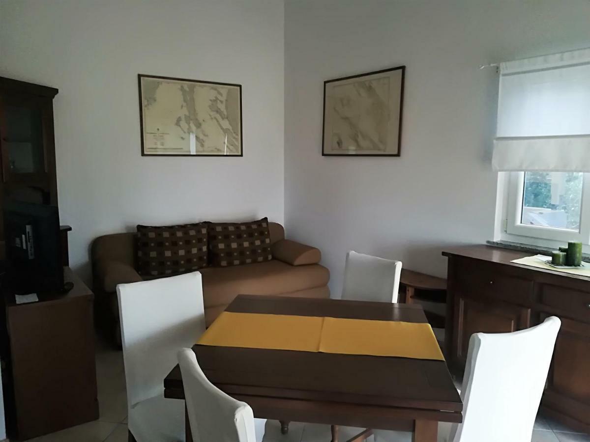 Apartman Rosanda 1 Premuda エクステリア 写真