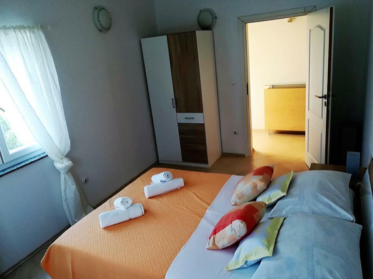 Apartman Rosanda 1 Premuda エクステリア 写真